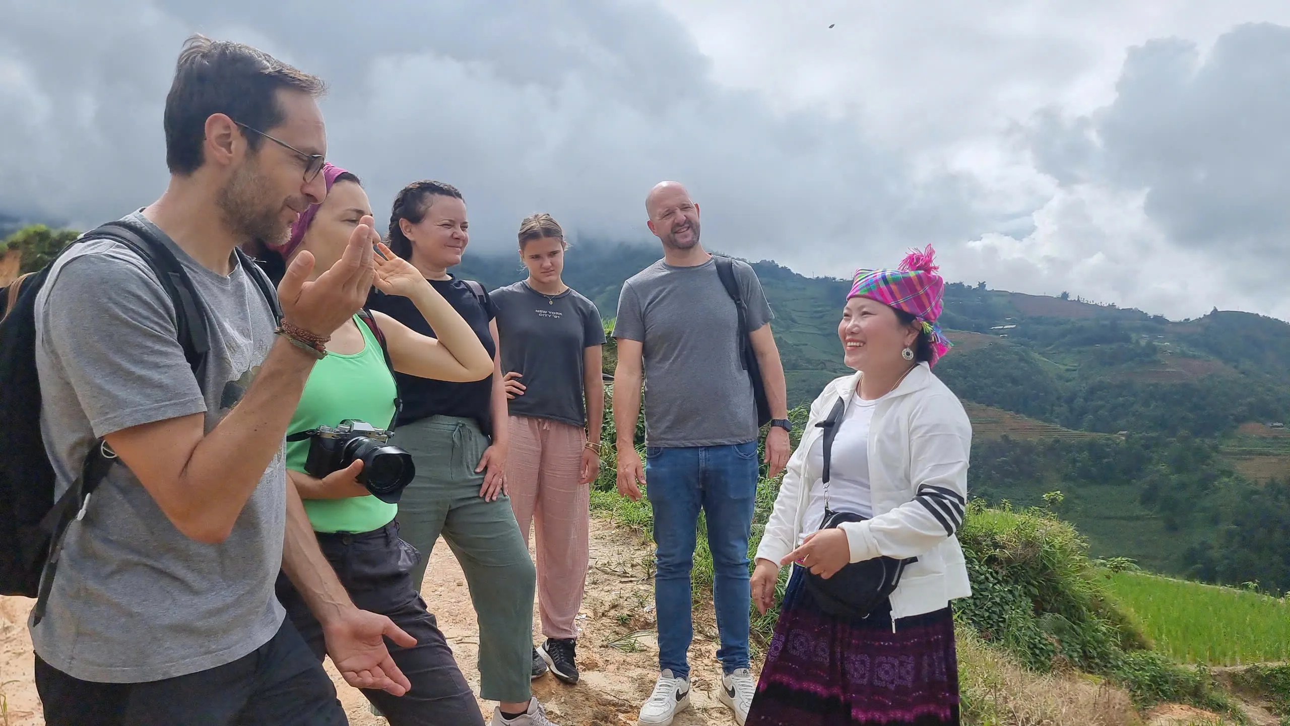 Trekking ruộng bậc thang